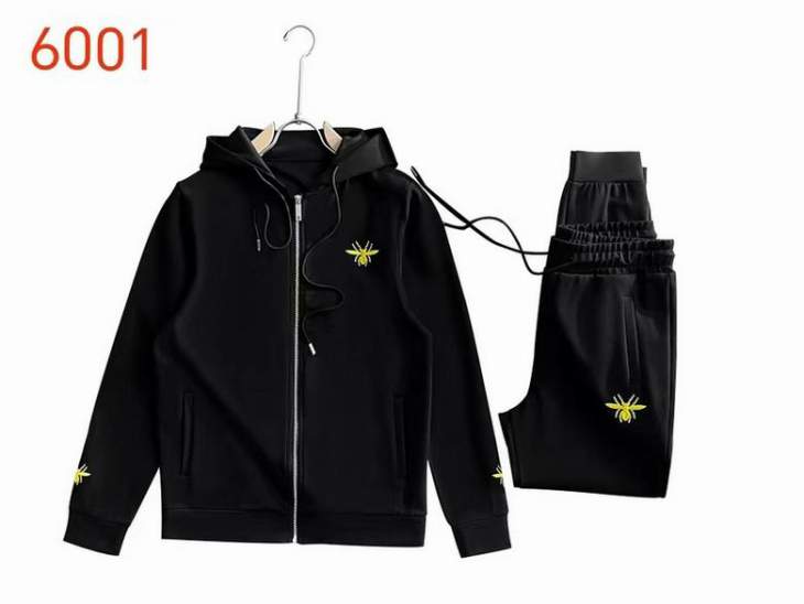 Picture of Gucci Sweater Suits _SKUGucciM-3XL25wn16639794